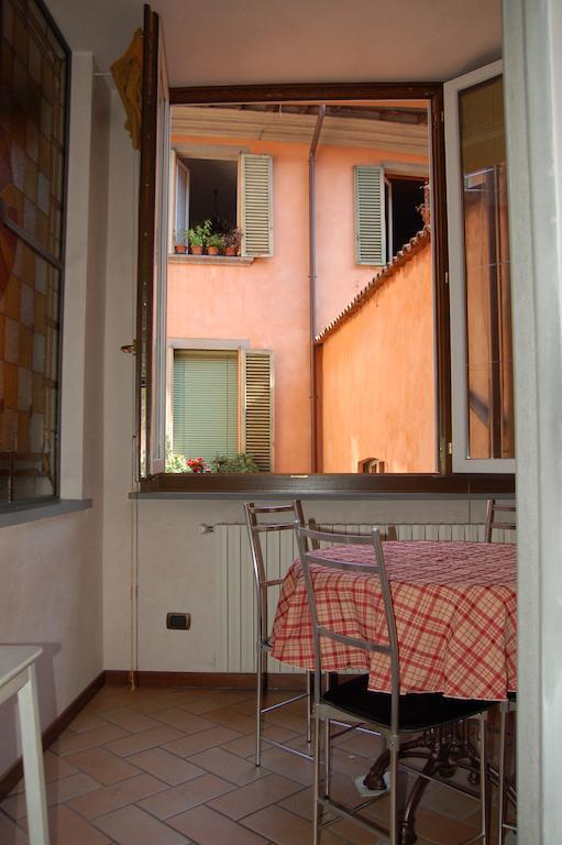 Apartment La Rosa Scarlatta *